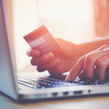 Купить секонд-хенд оптом с доставкой в Санкт-Петербурге и Ленинградской области